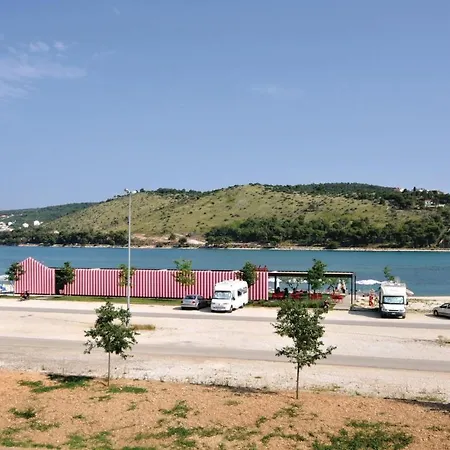 Kneza Trpimira I 別荘