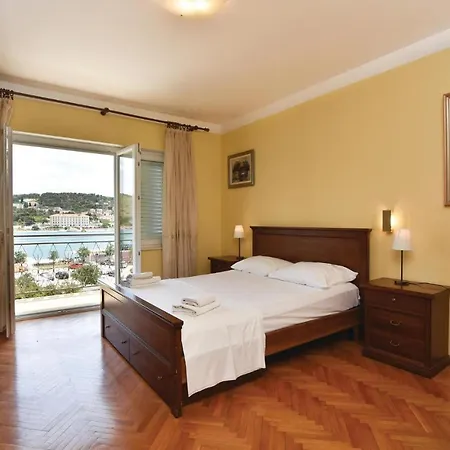 Kneza Trpimira I 別荘