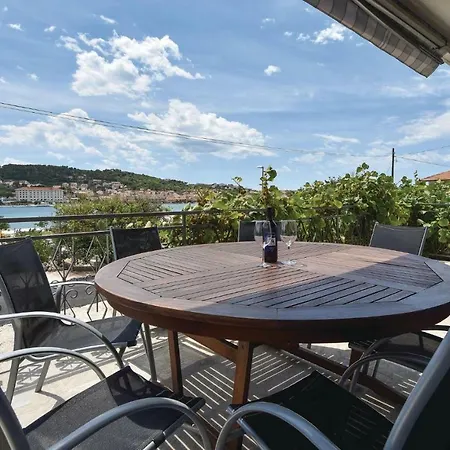 Kneza Trpimira I 別荘